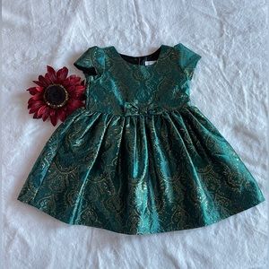 Holiday Dress. Christmas Dress Shop.